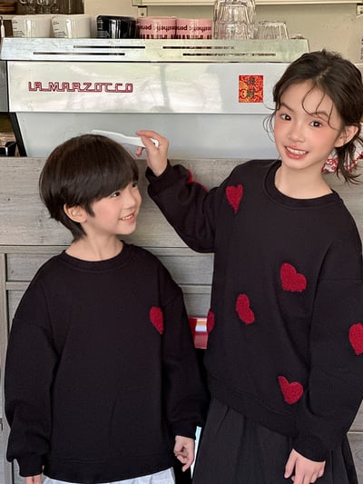 紅色愛心加絨上衣2