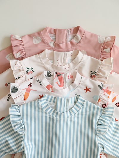 女童花邊防曬泳衣含泳帽2