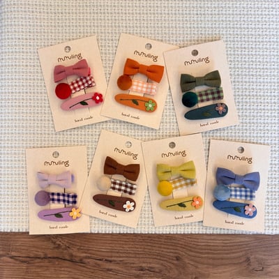 繡花蝴蝶結髮夾組1