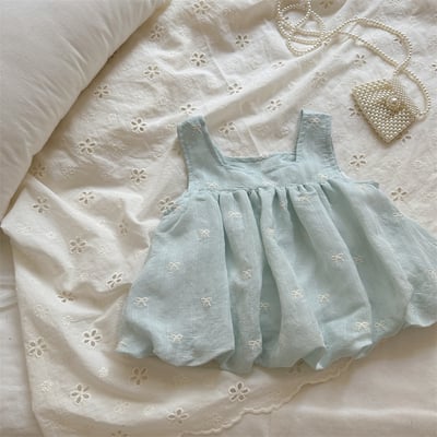 蝴蝶結刺繡方領娃娃衫2