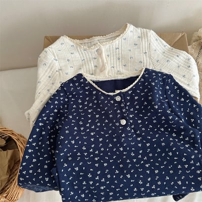 韓系花邊領碎花上衣2