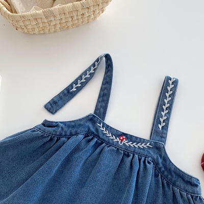 刺繡牛仔吊帶裙-尺寸11010