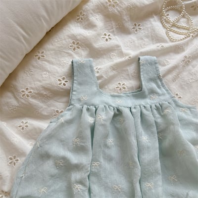 蝴蝶結刺繡方領娃娃衫8