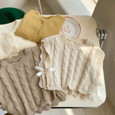 側綁帶花邊外搭背心-杏 尺寸1201