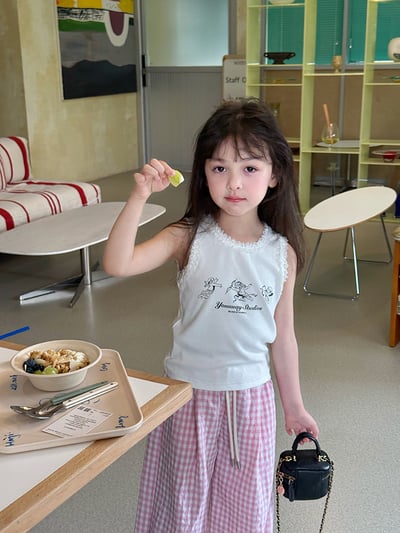 立體蕾絲花邊背心5