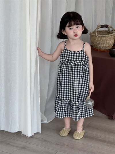 黑白格吊帶魚尾洋裝4