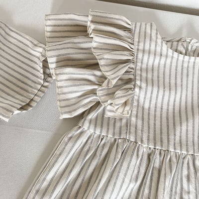 清新直條紋套裝荷葉邊洋裝8