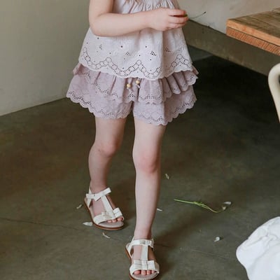 甜美雙層簍空蕾絲短褲裙1