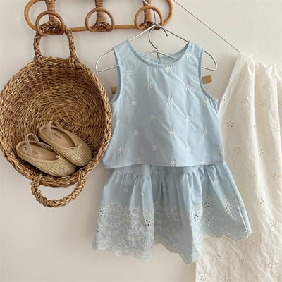 刺繡小花蕾絲雕花套裝2