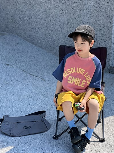 泡泡字母拼袖短T4