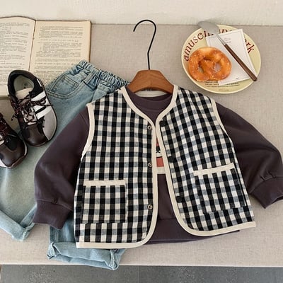 雙面穿杏色格子背心4