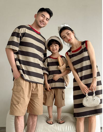 領口撞色寬條紋親子裝3