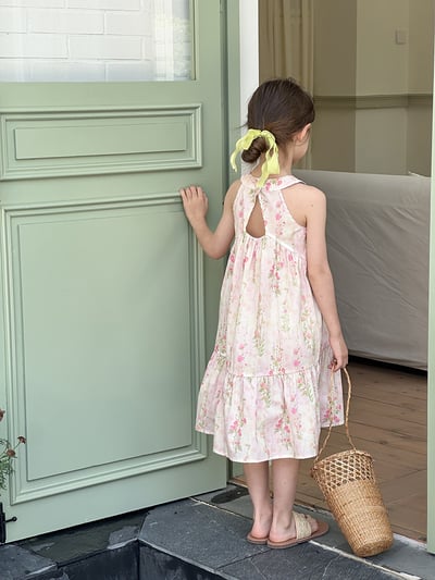 氣質碎花掛脖公主洋裝5