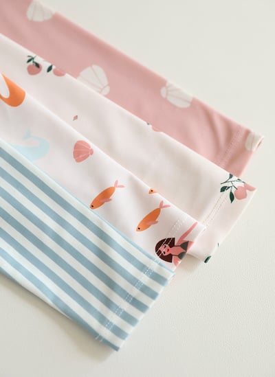 女童花邊防曬泳衣含泳帽4