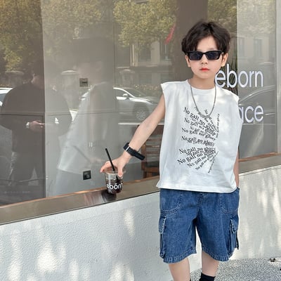 特殊剪裁字母涼感背心2