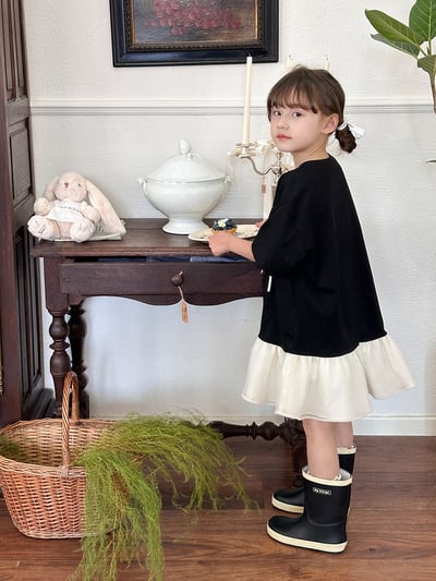 蝴蝶結拼接荷葉連身裙5