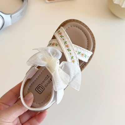 氣質緞帶蝴蝶結繡花涼鞋6