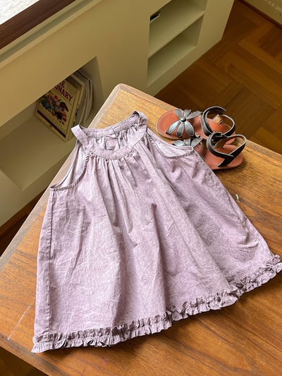 特殊紋路掛脖花邊上衣8