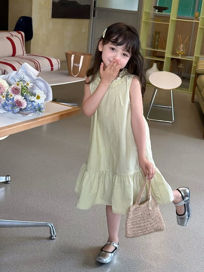 花邊領魚尾洋裝3