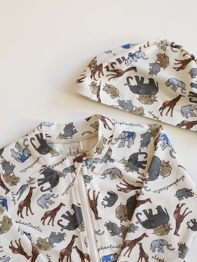 男童連身泳衣含帽5