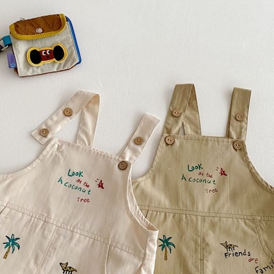 男孩塗鴉風吊帶褲4