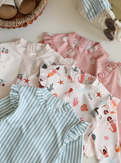 女童花邊防曬泳衣含泳帽3