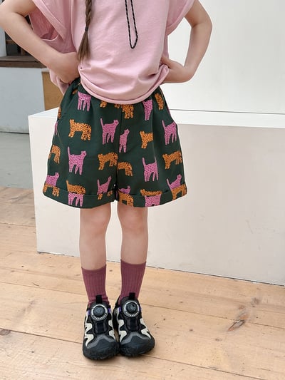 時髦滿版休閒短褲6