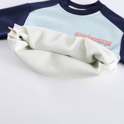 拼色字母圓領上衣12