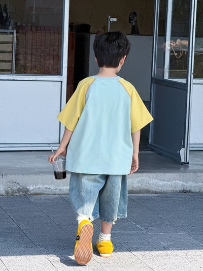 泡泡字母拼袖短T3