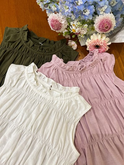 甜美皺褶花邊立領背心5