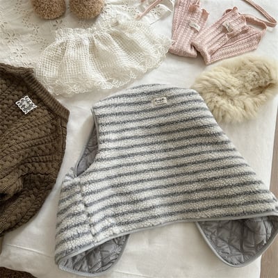 灰色條紋羊羔毛背心4