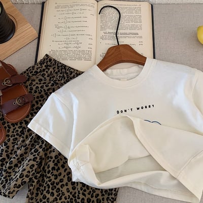 可愛雲朵插畫短T7