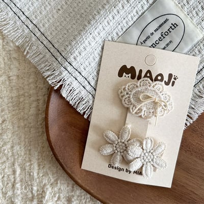 米白系蕾絲蝴蝶結髮夾7