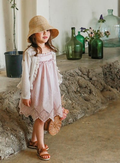 氣質雕花蕾絲背心洋裝7