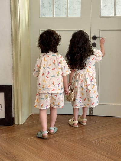 繽紛彩條洋裝套裝4