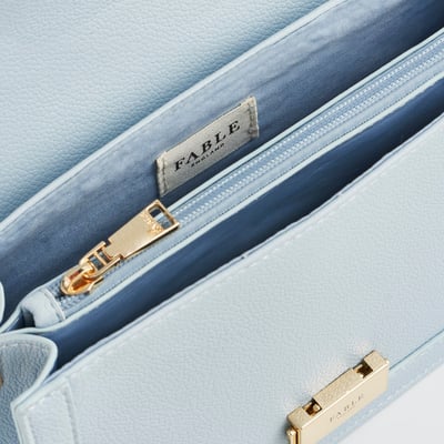 Fable England 藍羽刺繡斜背包5