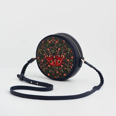Fable England 紅蛺蝶刺繡圓形包6