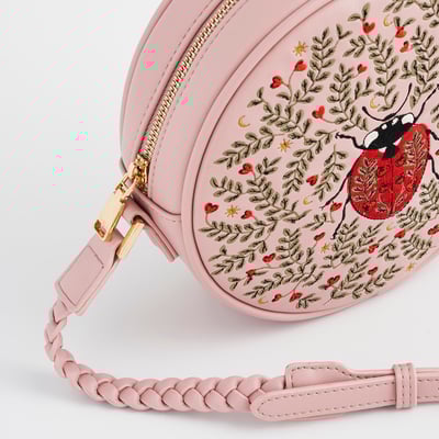 Fable England 瓢蟲刺繡圓形包5