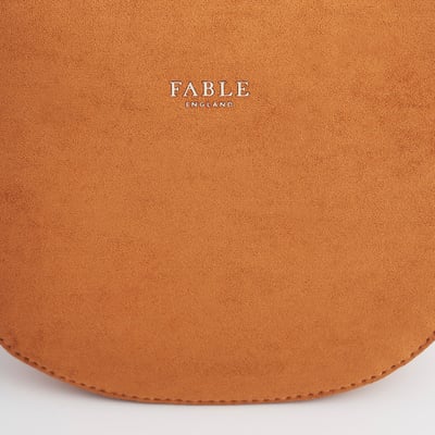 Fable England 焦糖麂皮刺繡馬鞍包6