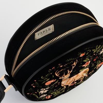 Fable England 極光鹿刺繡圓形包7