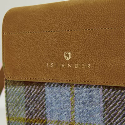 Islander 奢華方形斜背包3