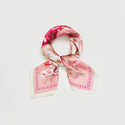 Fable England 佩內洛芙絲巾2