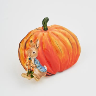 Fable England 彼得兔南瓜胸針2