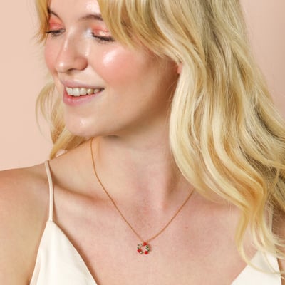 Lisa Angel 冬青花圈項鍊3