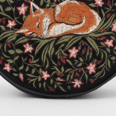 Fable England 夜影狐狸刺繡圓形包3