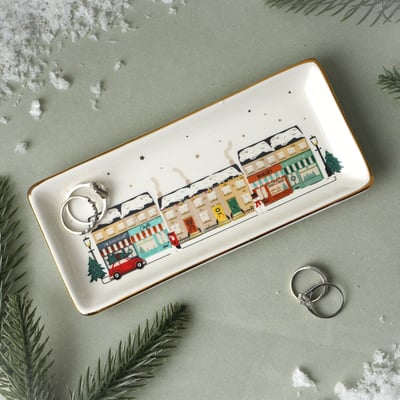 CGB 冬季小鎮飾品盤1