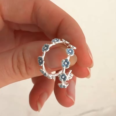 Fable England 勿忘我C形耳環1