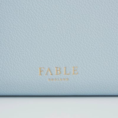 Fable England 藍羽刺繡長夾6