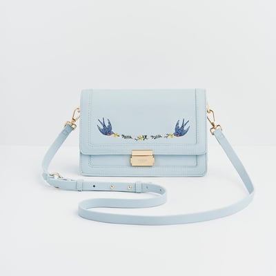 Fable England 藍羽刺繡斜背包2