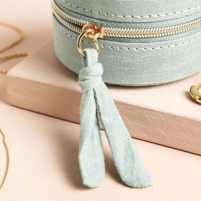 Lisa Angel 薄荷絎縫飾品盒3